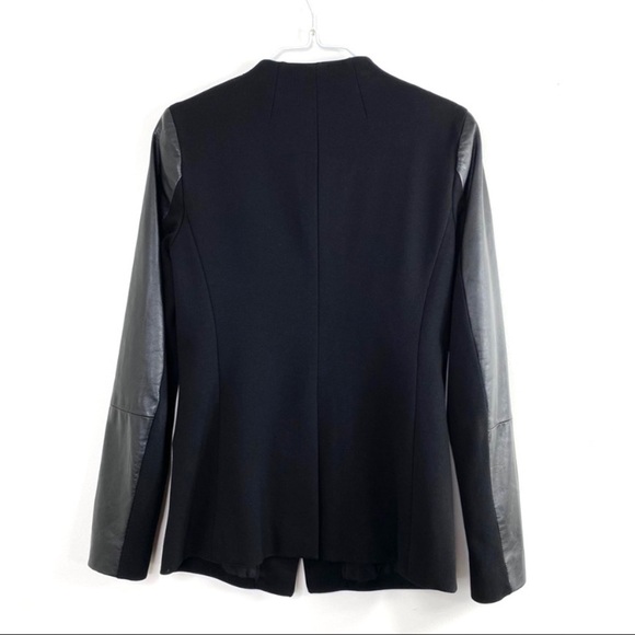 Madewell Genuine Leather-Sleeves Blazers Jacket in Black
Style B1655 - Picture 4 of 9